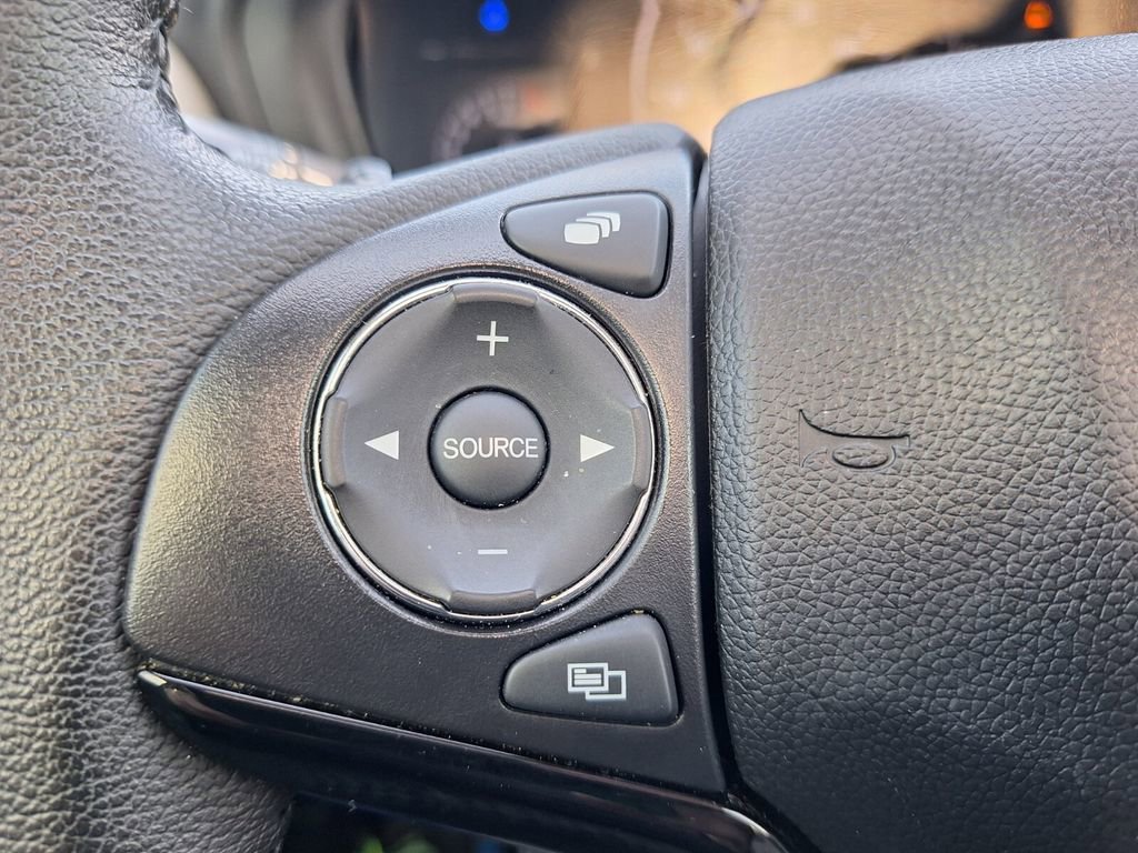 Used 2022 Honda HR-V EX-L image 13