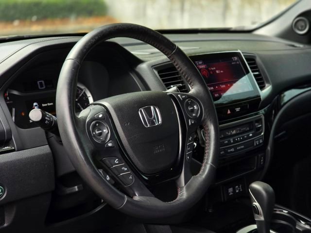 Used 2017 Honda Ridgeline Black Edition image 11
