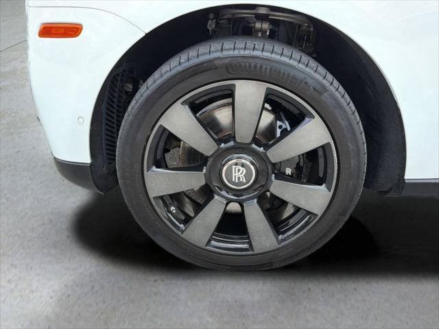 Certified 2021 Rolls-Royce Cullinan AWD/4WD image 13