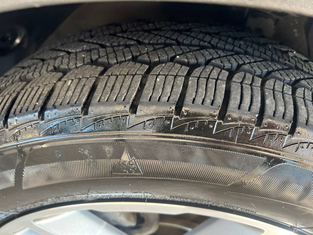 Used 2018 Hyundai Santa Fe AWD image 41