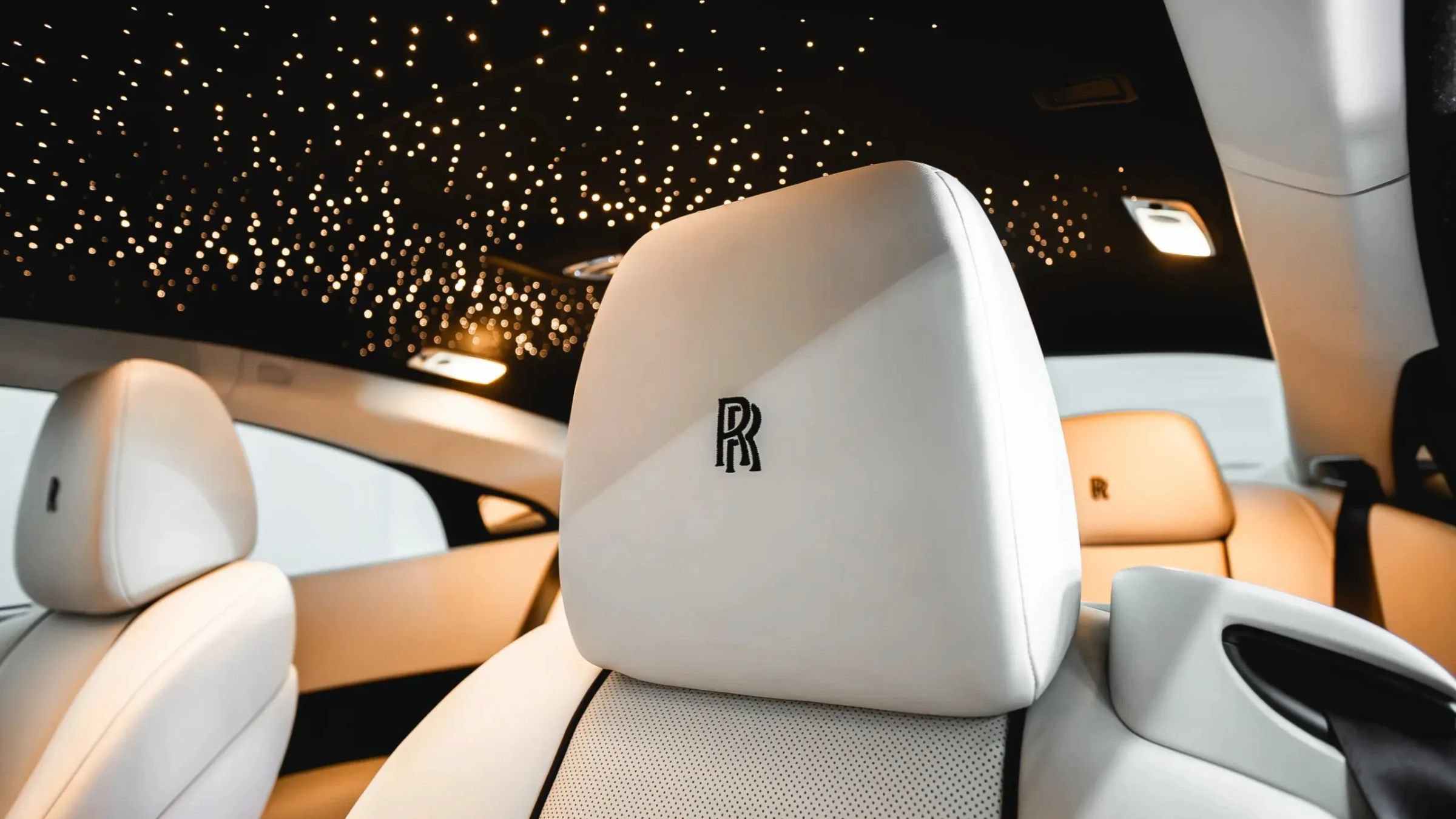 Used 2015 Rolls-Royce Wraith RWD image 31