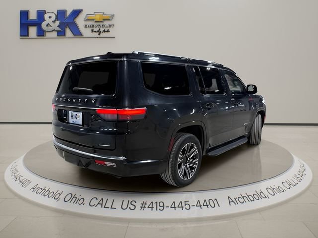 Used 2023 Jeep Wagoneer Series II AWD/4WD image 10