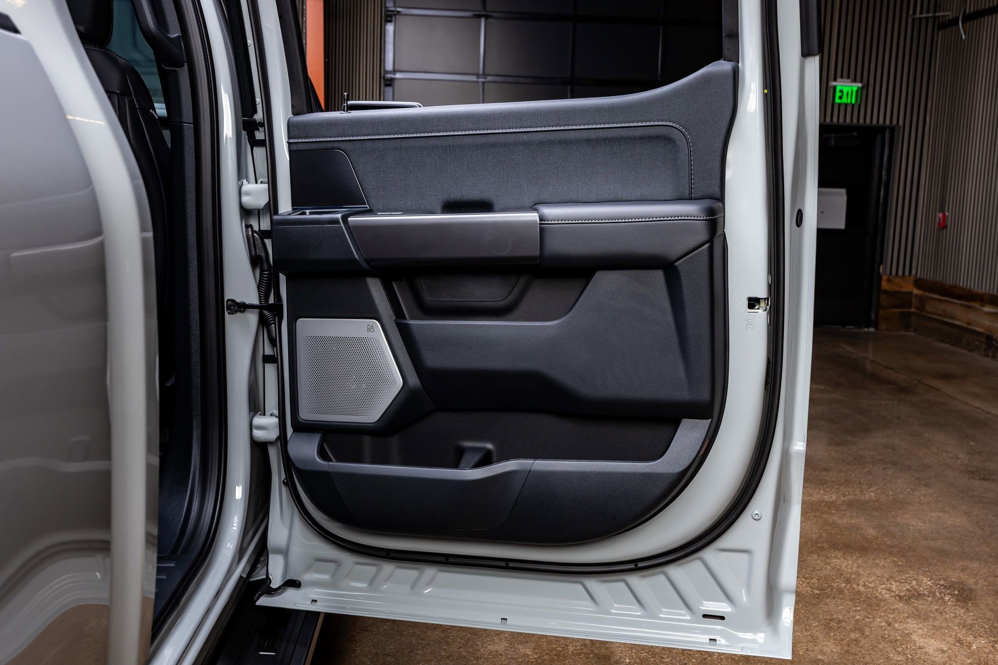 Used 2026 Ford F150 Lariat AWD/4WD image 39