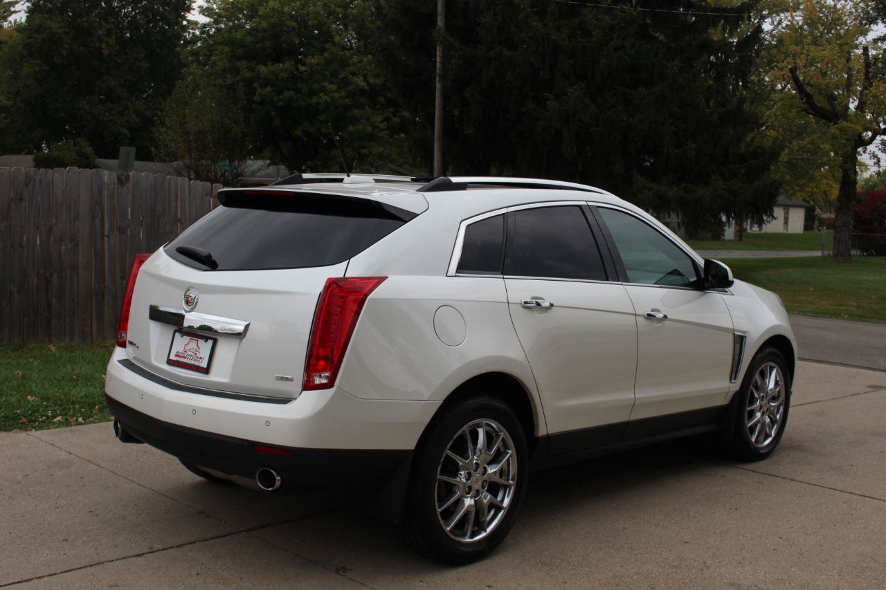 Used 2015 Cadillac SRX Performance w/ Driver Awareness Package AWD/4WD image 9