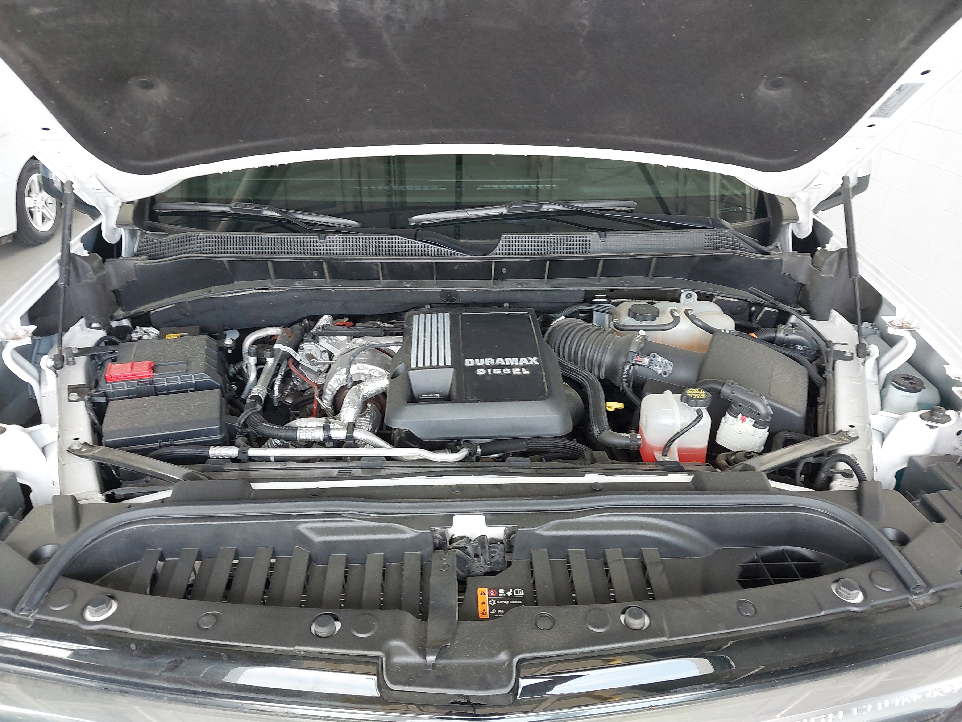 New 2023 Chevrolet Silverado 1500 High Country w/ High Country Premium Package AWD/4WD image 30