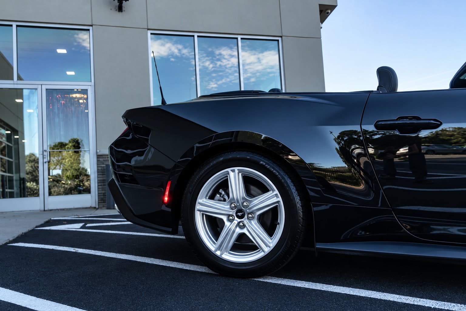 Used 2026 Ford Mustang Premium RWD image 5