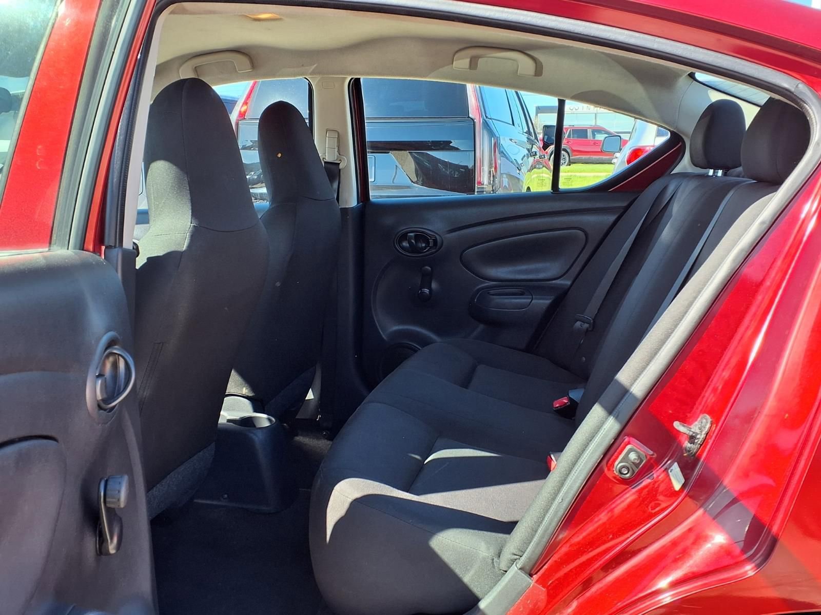 Used 2017 Nissan Versa S Plus image 10