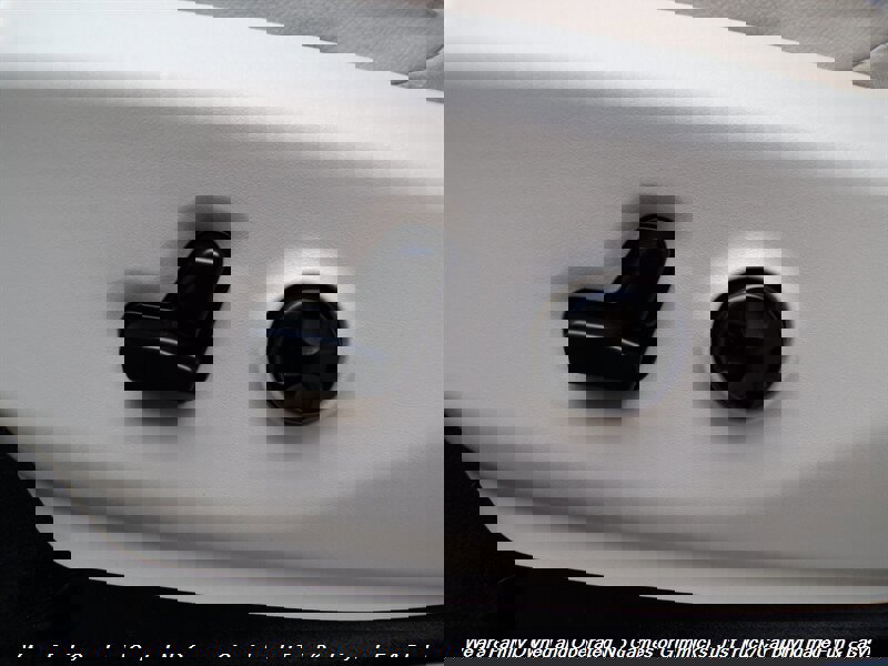 Used 2017 Chrysler Pacifica Touring-L Plus image 17