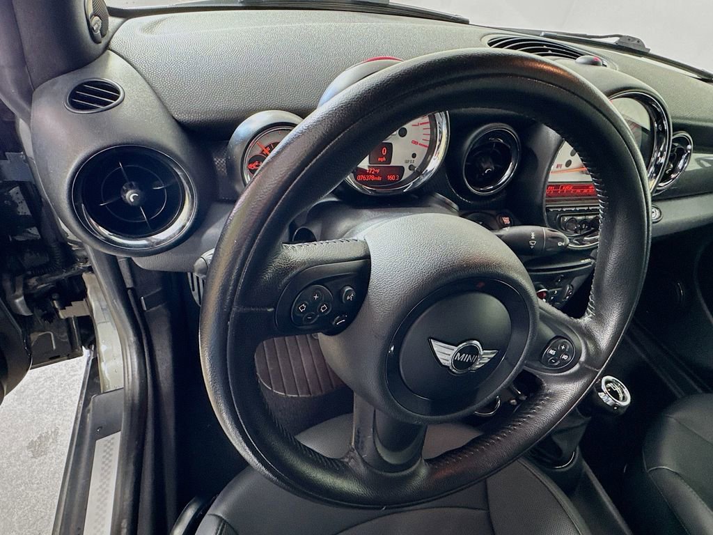 Used 2011 MINI Cooper S image 11