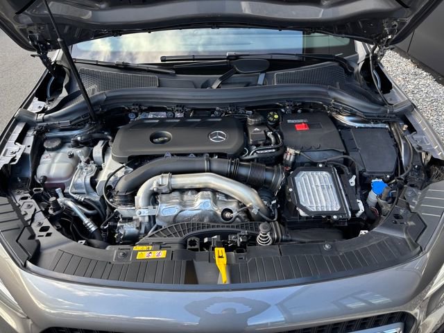 Used 2025 Mercedes-Benz GLA 250 4MATIC image 54