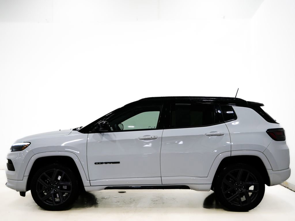 Used 2025 Jeep Compass Limited w/ High Altitude Package AWD/4WD image 6