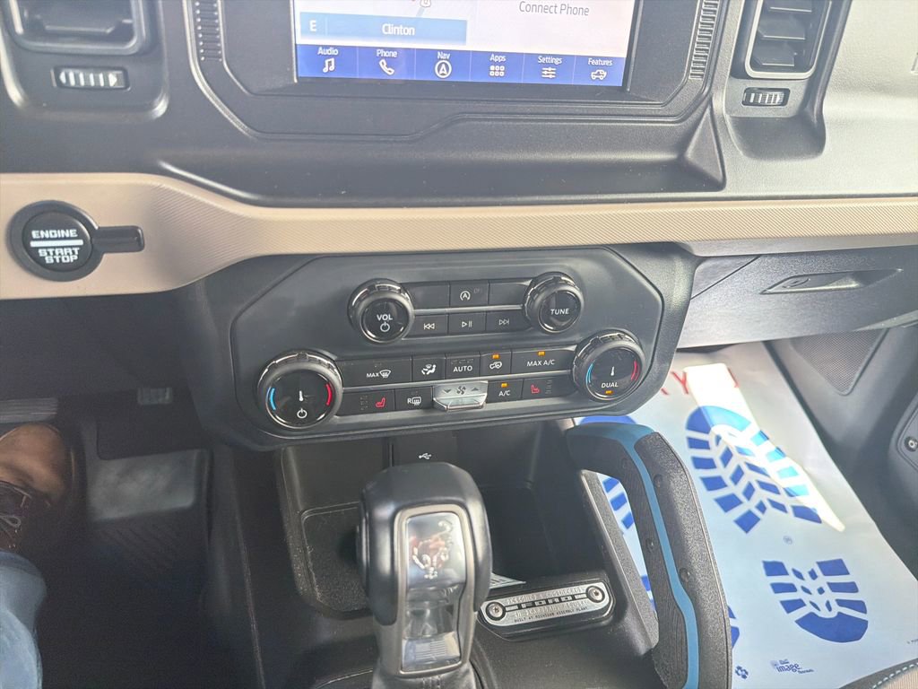 Used 2022 Ford Bronco Wildtrak AWD/4WD image 24