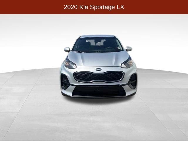 Used 2020 Kia Sportage LX FWD image 2