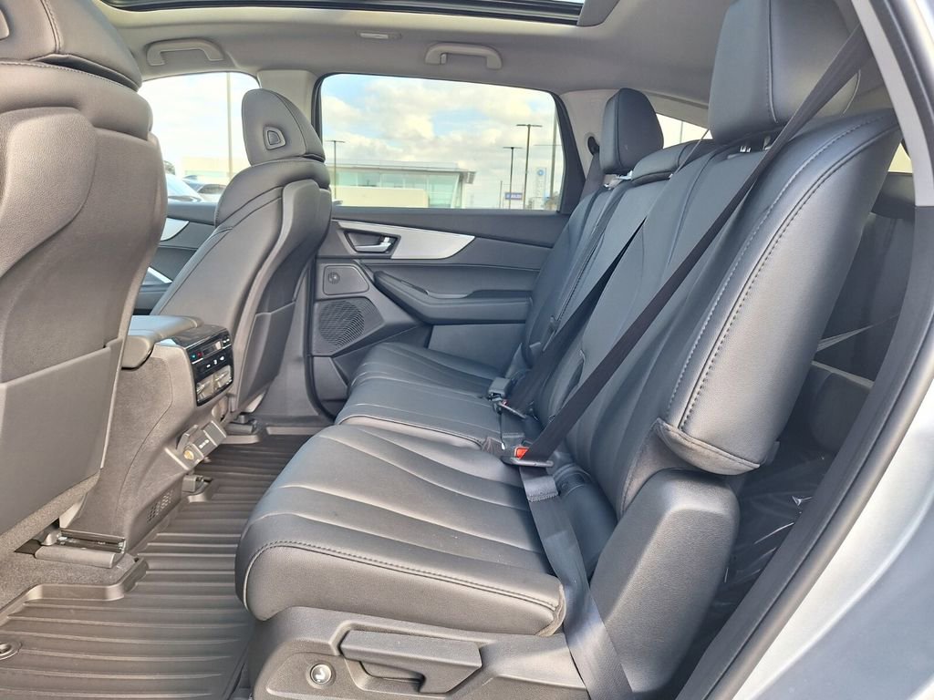 New 2026 Acura MDX FWD image 10