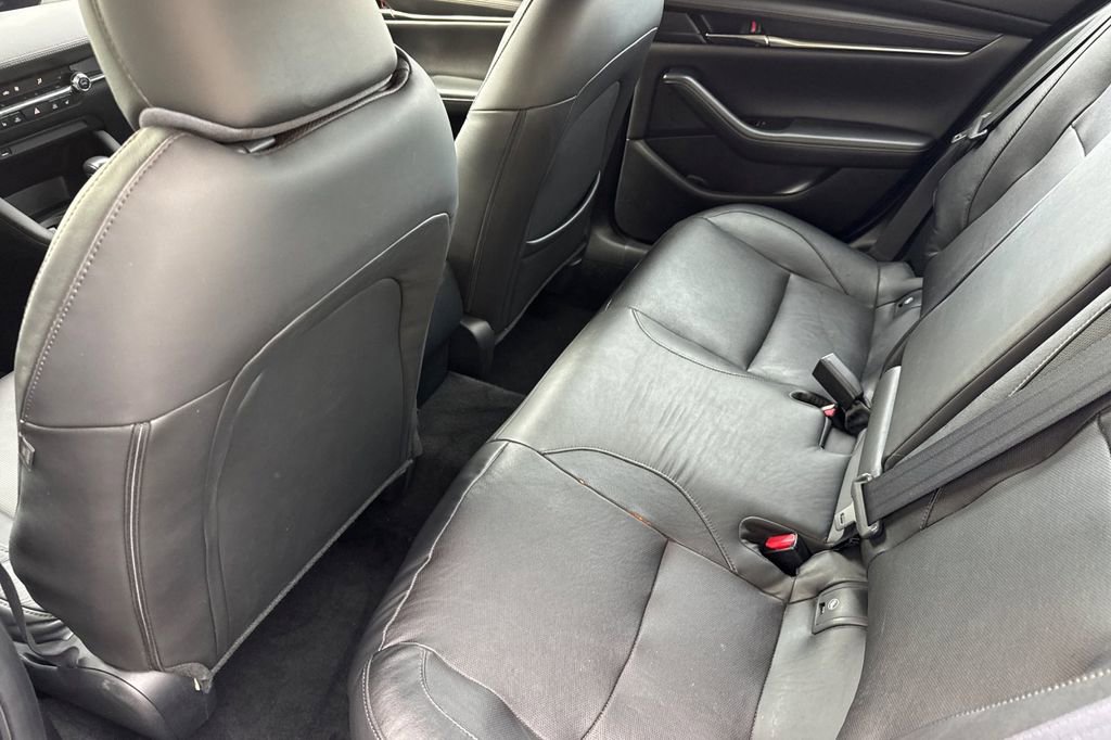 Used 2020 MAZDA MAZDA3 Sedan w/ Premium Package image 5