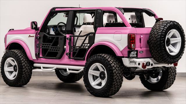 Used 2025 Ford Bronco Outer Banks AWD/4WD image 27