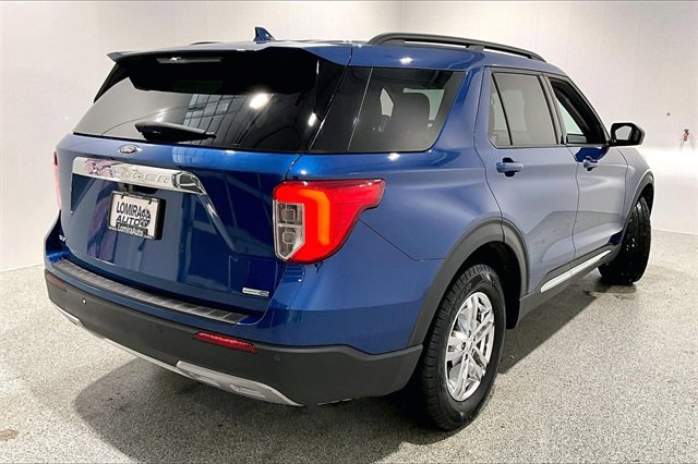 Used 2020 Ford Explorer XLT w/ Equipment Group 202A image 5