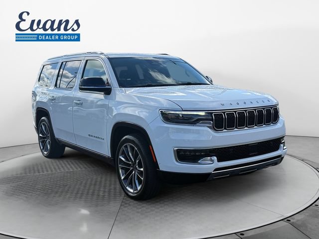 Used 2023 Jeep Wagoneer Series III w/ Premium Group I AWD/4WD image 10
