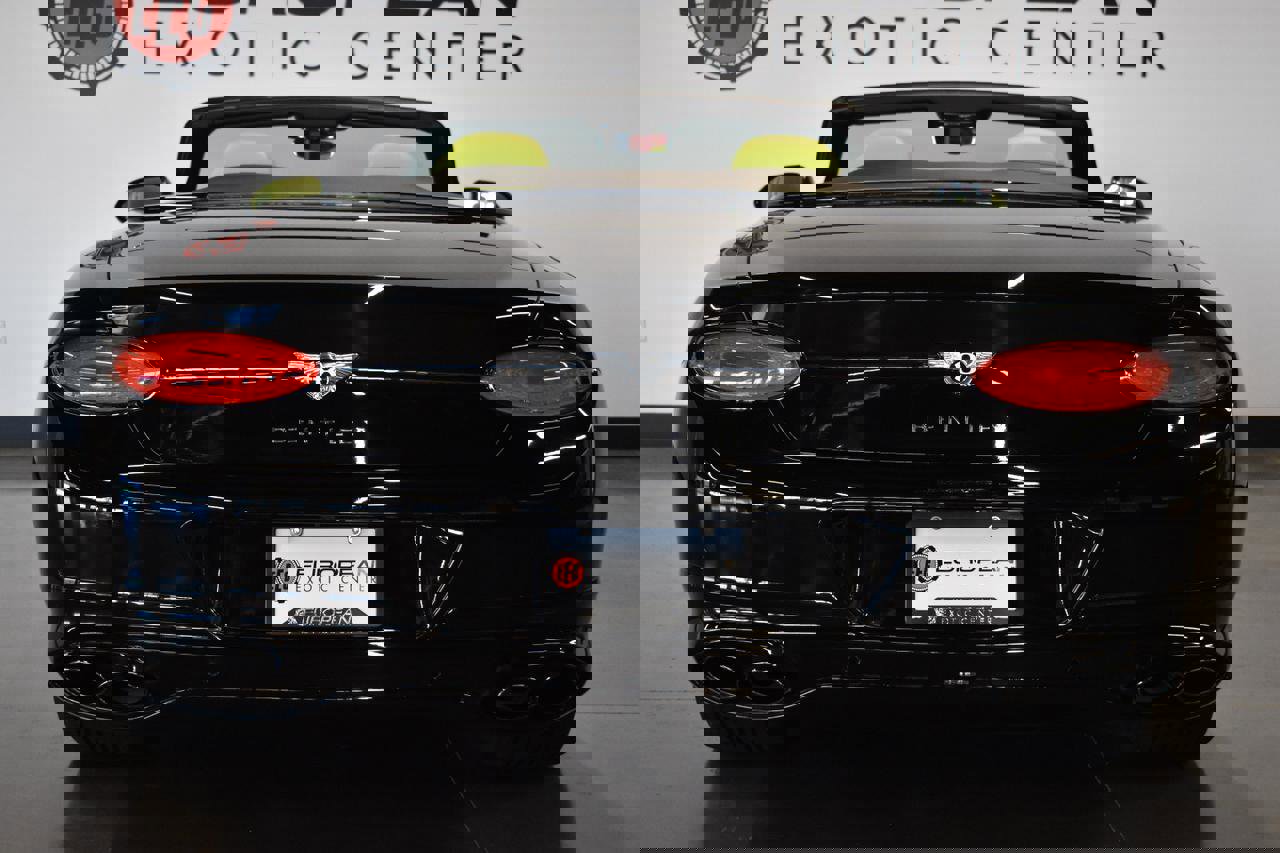 Used 2021 Bentley Continental GT image 22