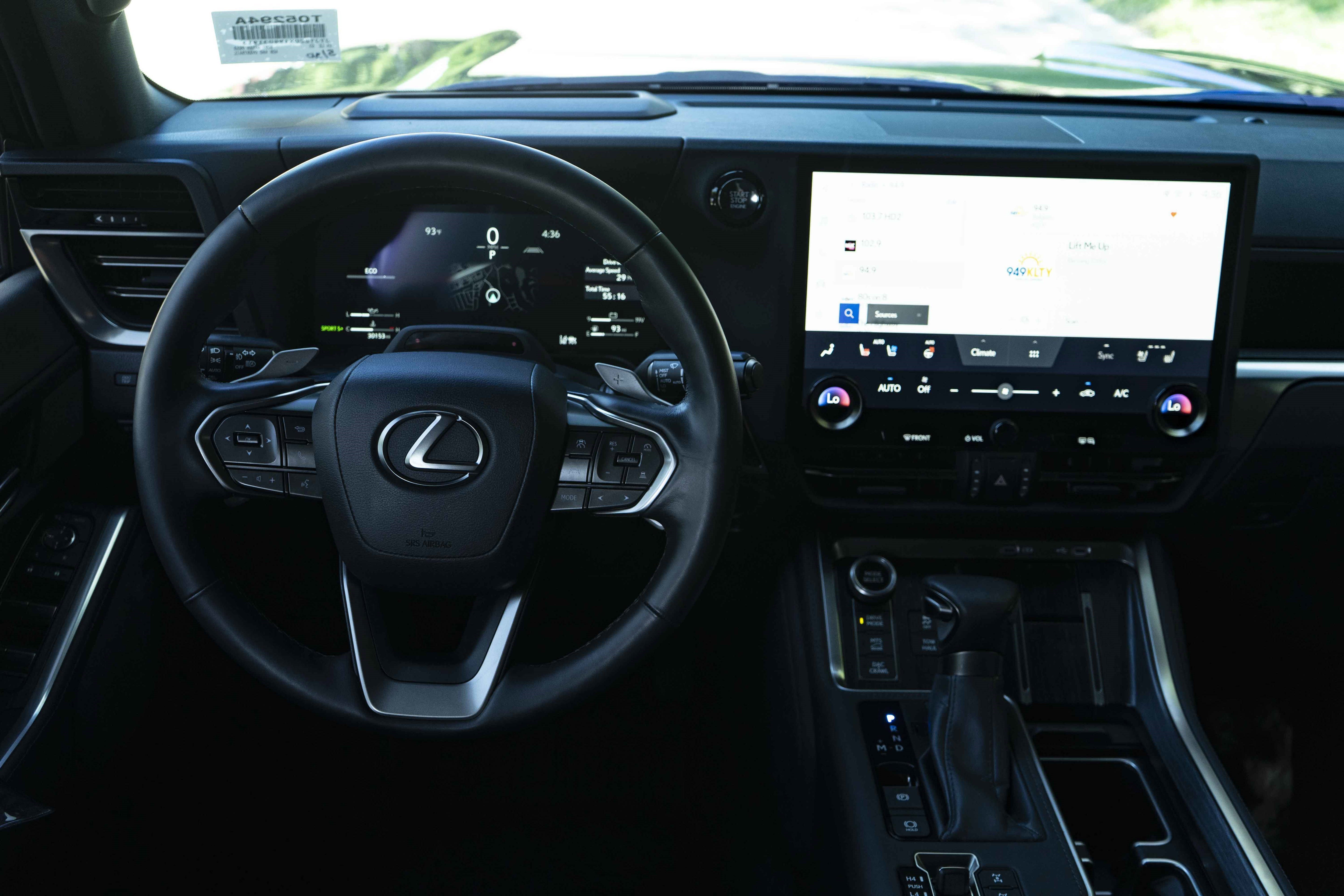 Used 2024 Lexus GX 550 AWD/4WD image 18