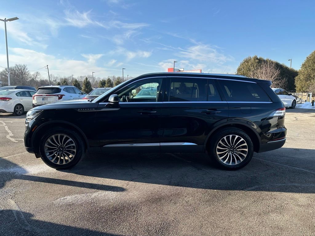 Used 2024 Lincoln Aviator Reserve w/ Elements Package Plus image 4