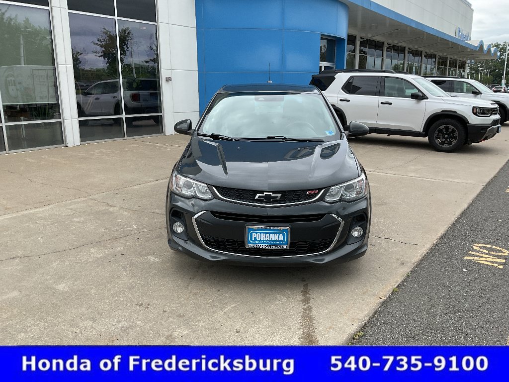 Used 2020 Chevrolet Sonic LT w/ Convenience Package FWD image 9