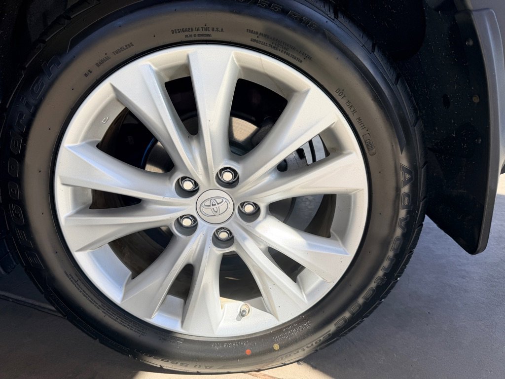 Used 2014 Toyota RAV4 Limited AWD/4WD image 43