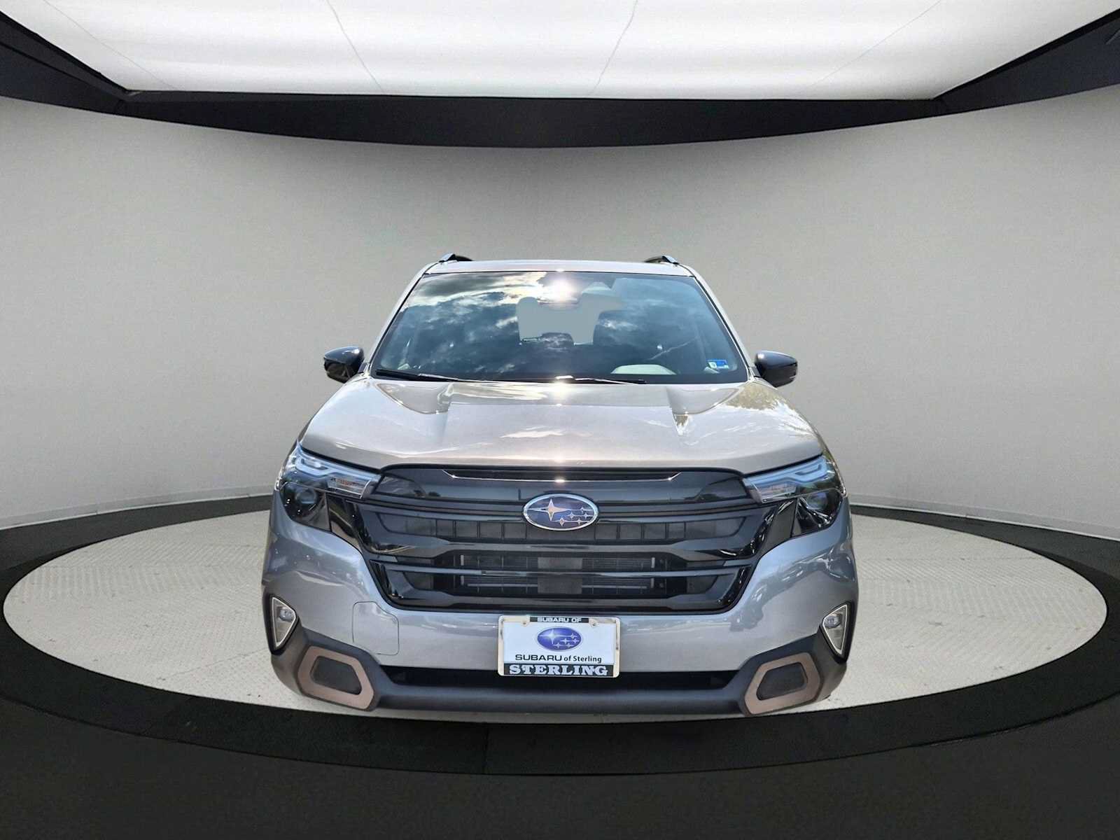 New 2026 Subaru Forester Touring AWD/4WD image 3