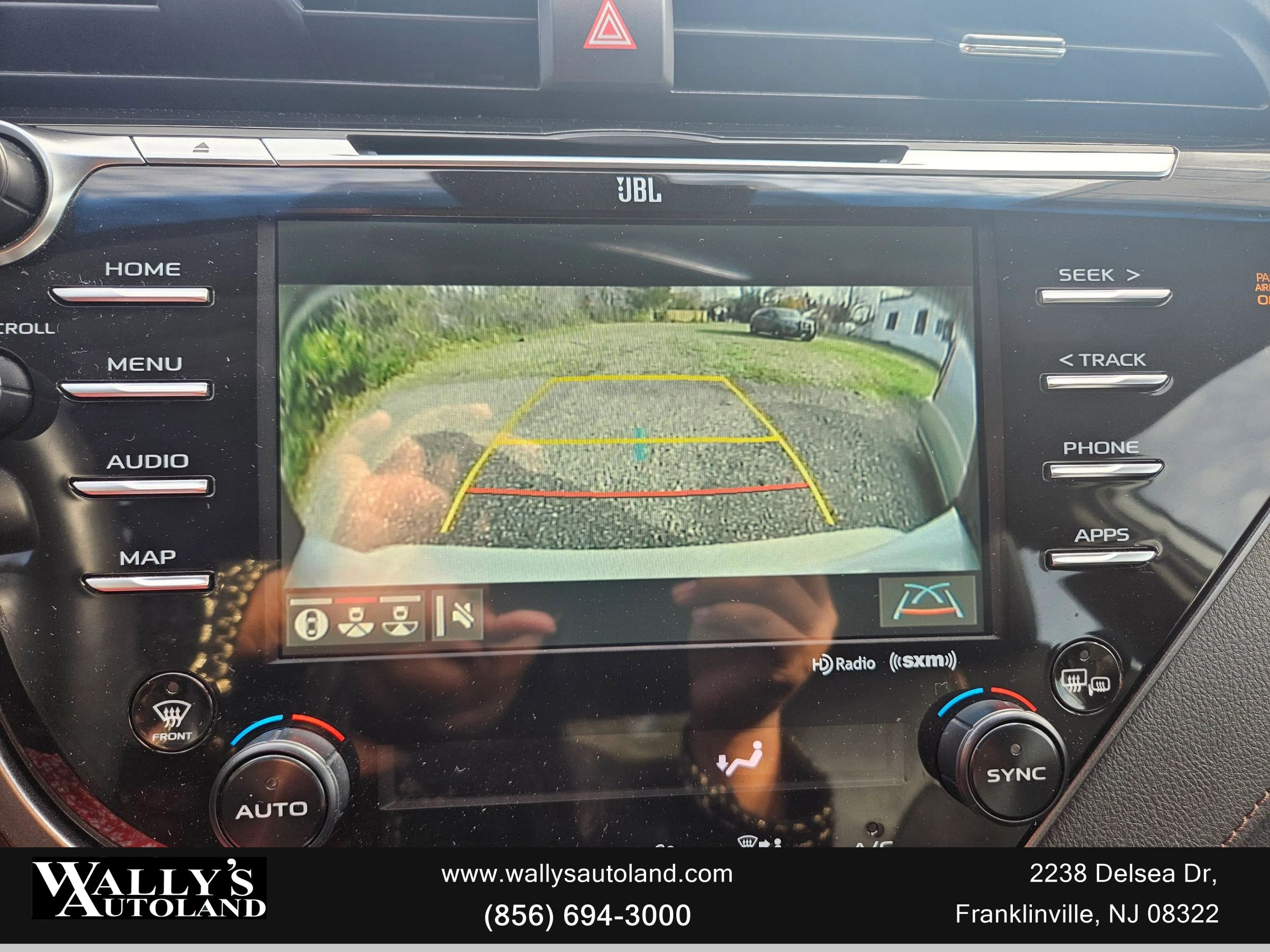 Used 2020 Toyota Camry XLE w/ Driver Assist Package image 2