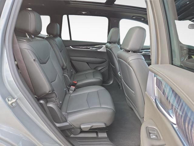 Used 2024 Cadillac XT6 Premium Luxury AWD/4WD image 36