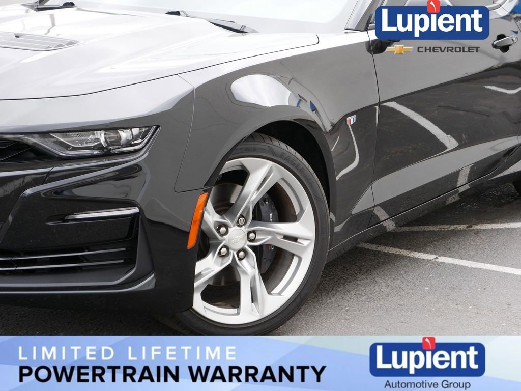 Used 2020 Chevrolet Camaro SS image 28