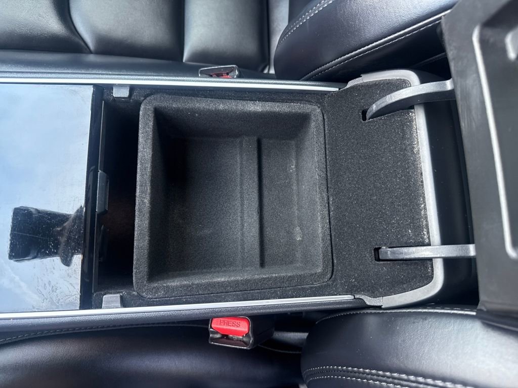 Used 2021 Tesla Model Y Long Range image 30