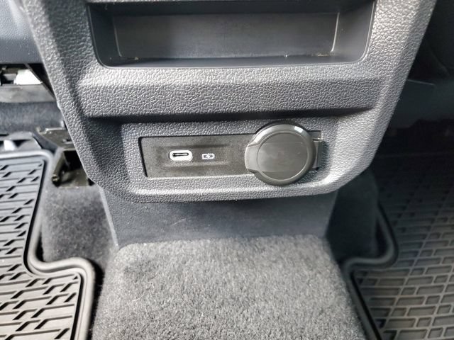 Certified 2024 Volkswagen Tiguan SEL R-Line AWD/4WD image 12