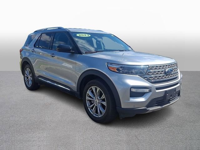Used 2023 Ford Explorer Limited AWD/4WD image 3