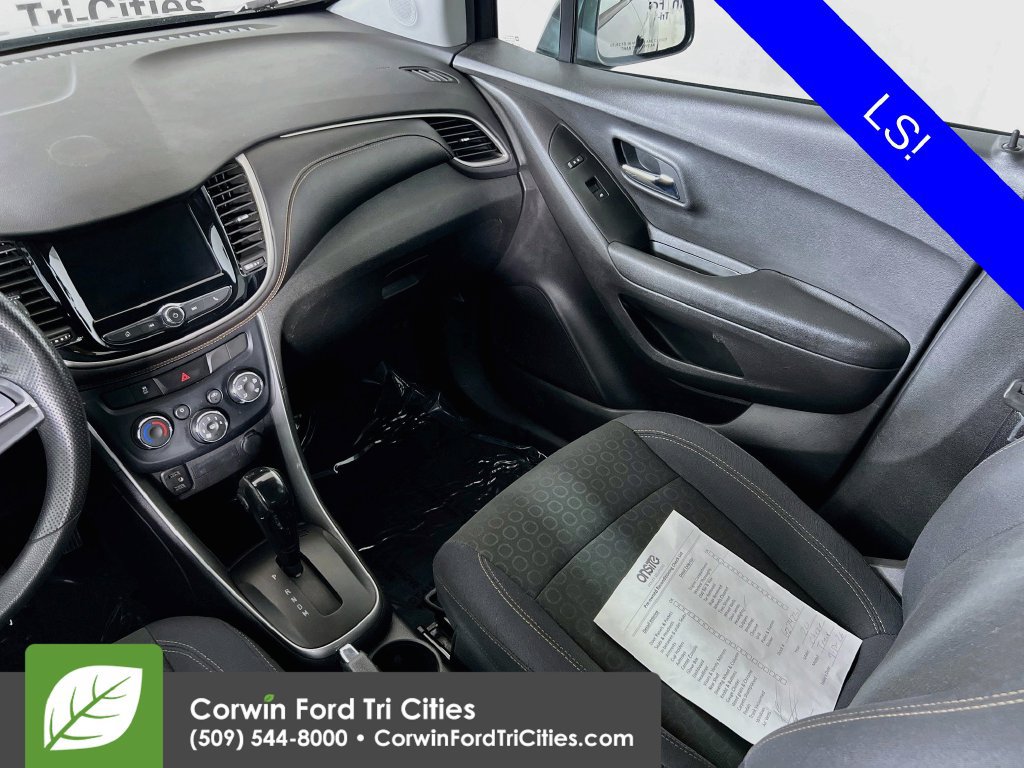 Used 2020 Chevrolet Trax LS w/ Tint and Cruise Package AWD/4WD image 24
