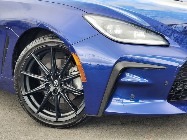 Used 2024 Toyota GR86 Premium RWD image 9