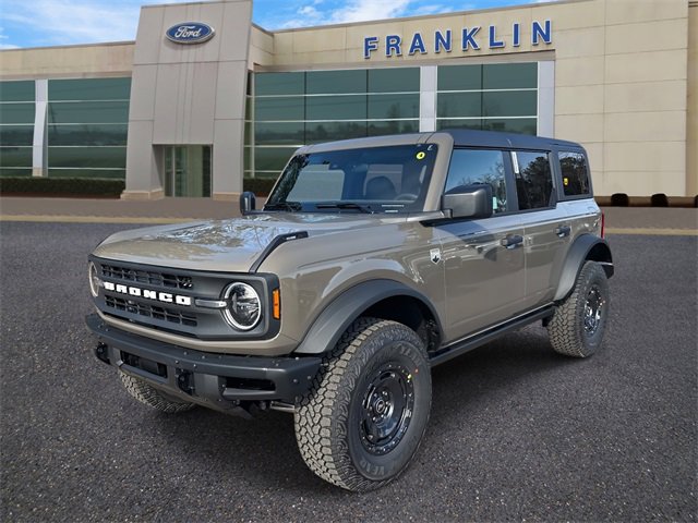 New 2025 Ford Bronco Big Bend w/ Black Diamond Package image 3
