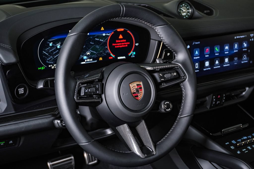 New 2026 Porsche Cayenne GTS AWD/4WD image 18