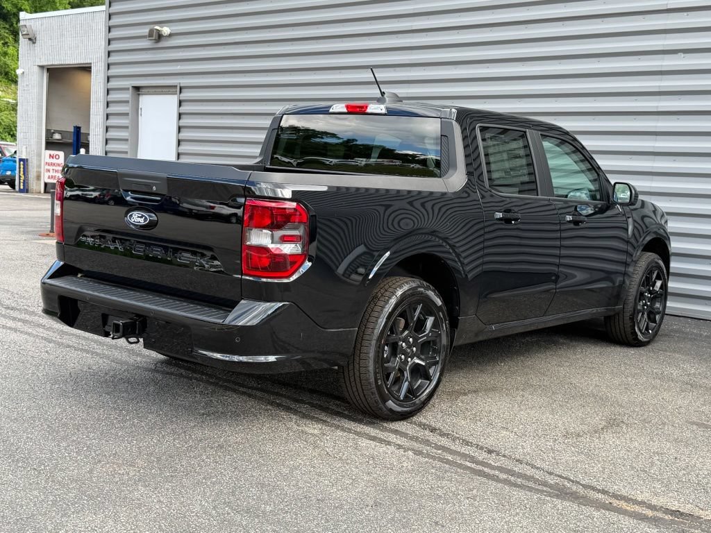 New 2026 Ford Maverick Lobo AWD/4WD image 29