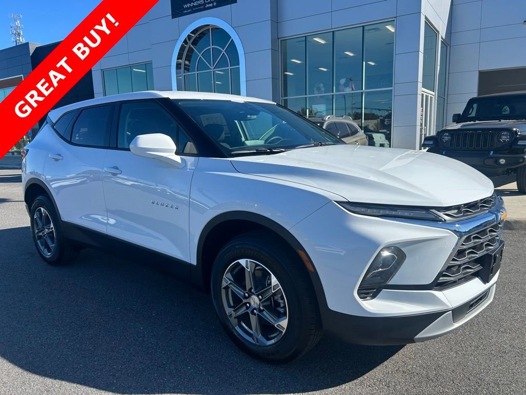 New 2025 Chevrolet Blazer LT