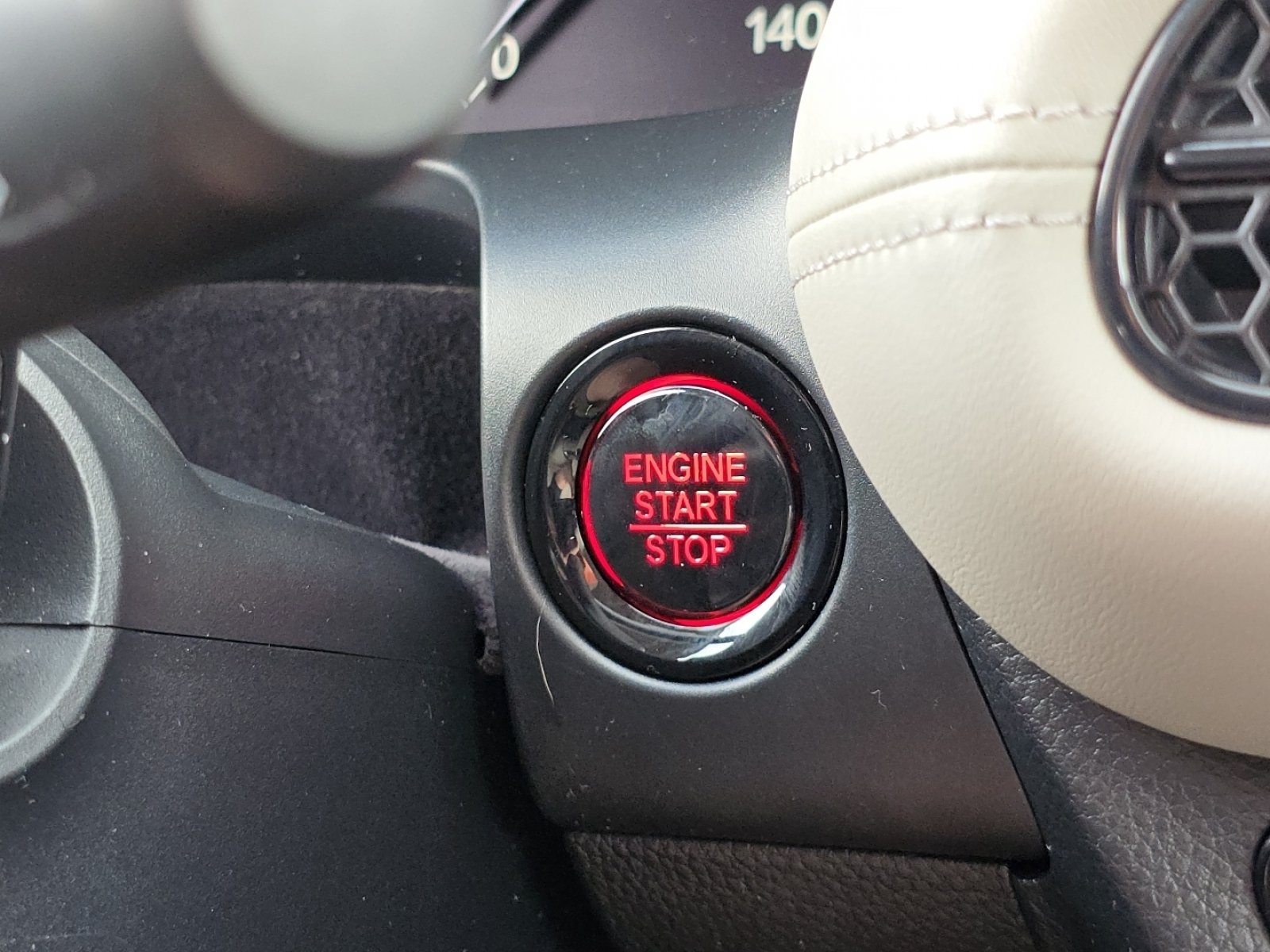 Used 2023 Honda HR-V LX image 6