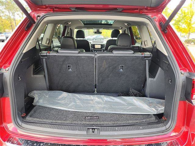 Certified 2022 Volkswagen Atlas SEL Premium image 29