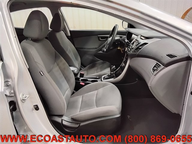 Used 2016 Hyundai Elantra SE FWD image 14