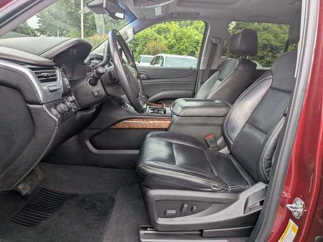 Used 2020 Chevrolet Suburban Premier w/ Premier Plus Edition AWD/4WD image 7