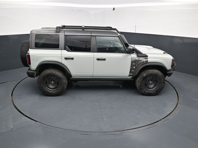 Used 2024 Ford Bronco Everglades image 43