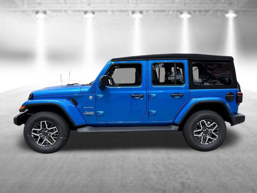 Used 2024 Jeep Wrangler Unlimited Sahara AWD/4WD image 4