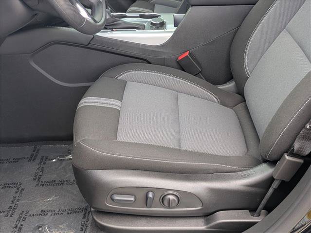 New 2026 Chevrolet Blazer LT w/ Convenience Package FWD image 4