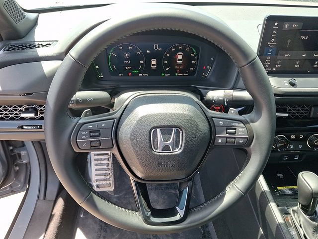 Used 2025 Honda Accord Sport image 16