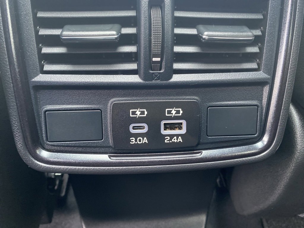 Used 2025 Subaru Forester Limited image 23