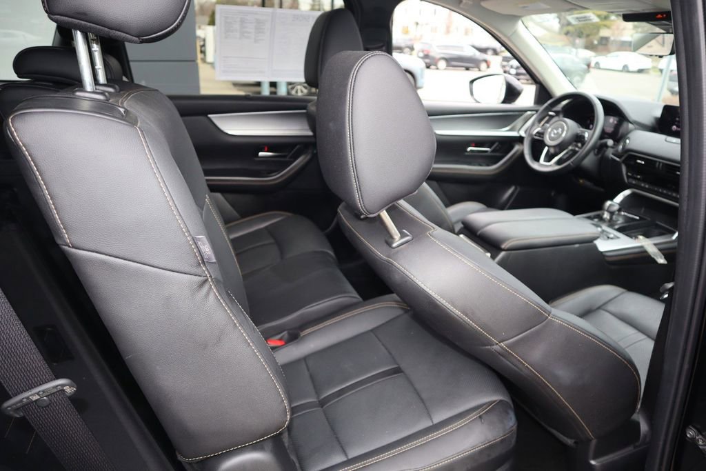 Used 2024 MAZDA CX-90 Plug-In Hybrid w/ Preferred AWD/4WD image 30